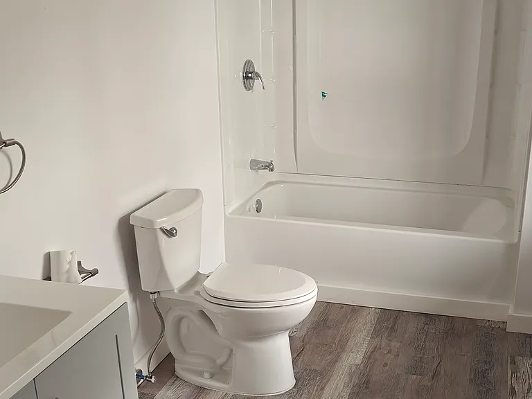 50 West St #1 — Photo 2