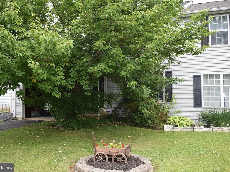 2155 Mill Valley Ln — Photo 3