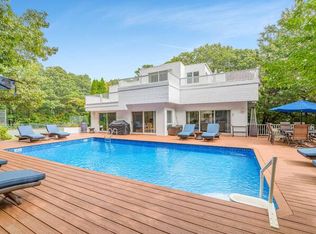 34 Quarter Ct, Westhampton, NY 11977