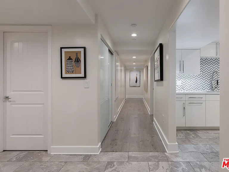 155 N Hamilton Dr #102 — Photo 8