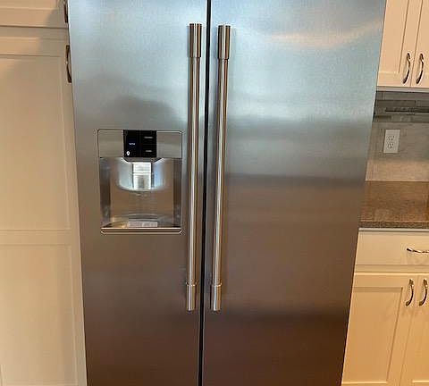 3rd image of 2727 Iowa Dr #204