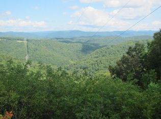 43 Sanctuary Ln, Hinton, WV 25951