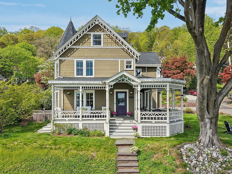 1st image of 814 Piermont Avenue