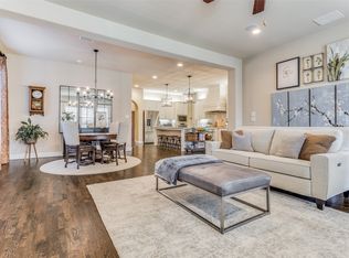 2249 Hidalgo Dr, Carrollton, TX 75010