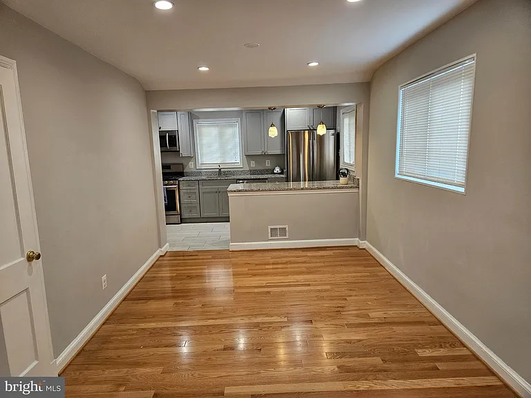11102 Bucknell Dr — Photo 4