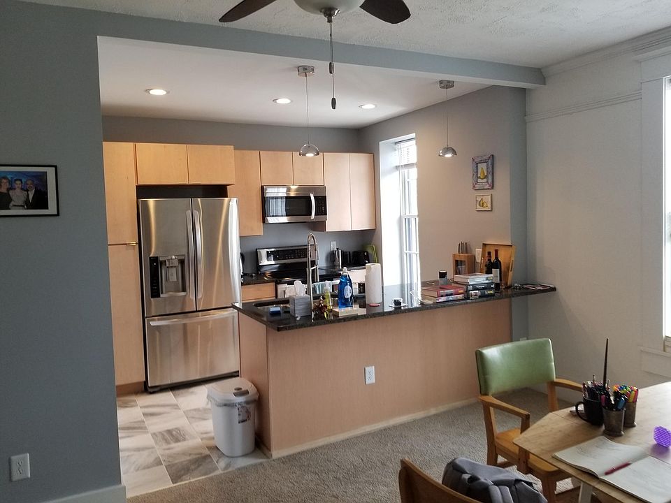 1st image of 303 S Washington St #1
