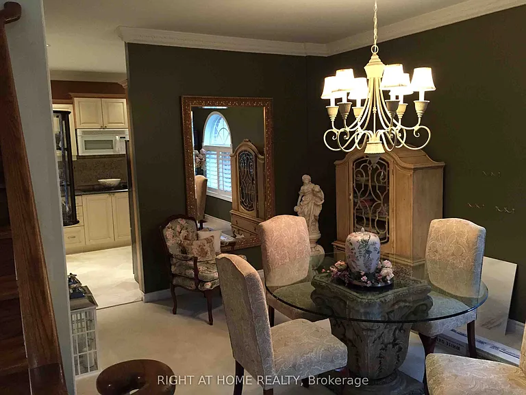 307 Sheridan Ct — Photo 25