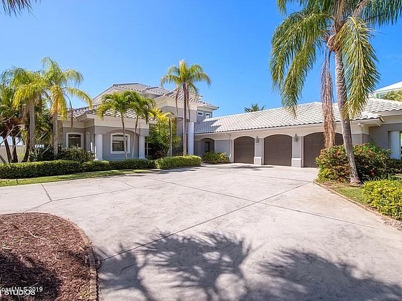 2nd image of 170 Bayshore Dr