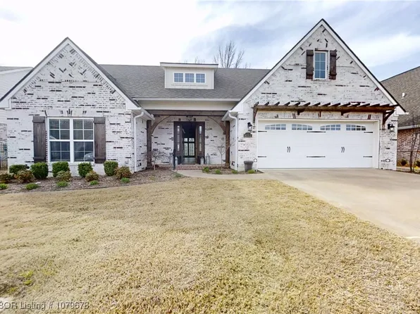 8112 Donnington Ct, Fort Smith, AR 72916