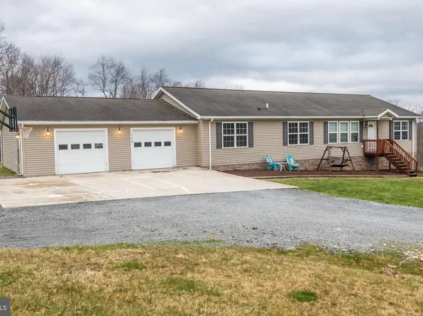 148 Greenwood Ln, Aurora, WV 26705