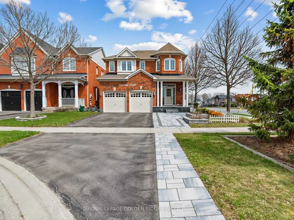78 Bulmer Cres, Newmarket, ON L3X 3K1