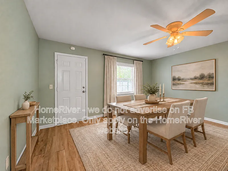 3 bed, 1.5 bath, 1725 sqft, $1,995 — Photo 3