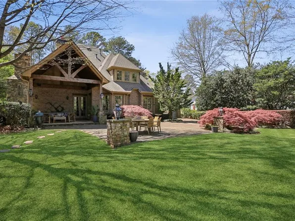 710 E Northway Ln, Sandy Springs, GA 30342