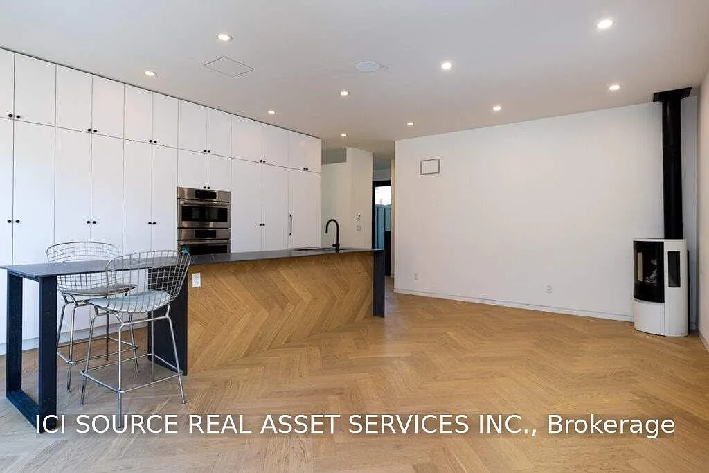 3 bed, $6,500 — Photo 3