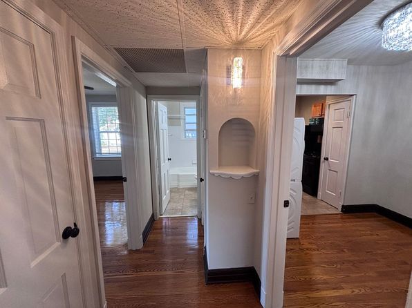 1019 Sanford Ave #1S