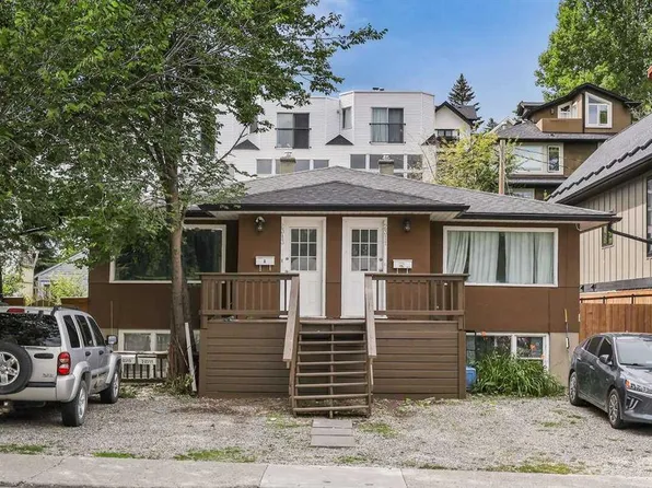 2311 16th St SW, Calgary, AB T2T 4E6