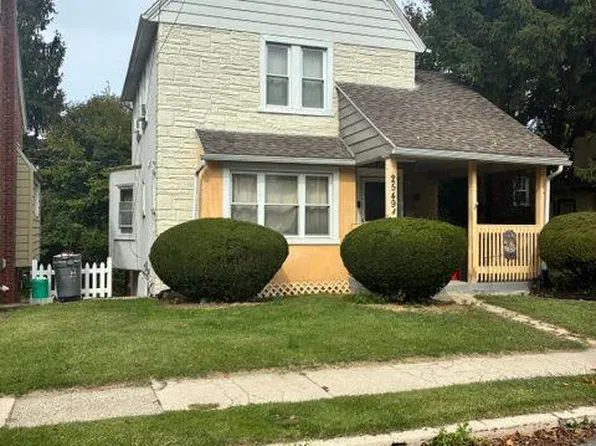2549 Grant St, Reading, PA 19606