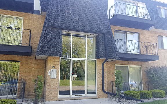 2nd image of 4933 W 109th St #19203