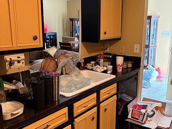 5th image of 6417 Holly Knoll Dr
