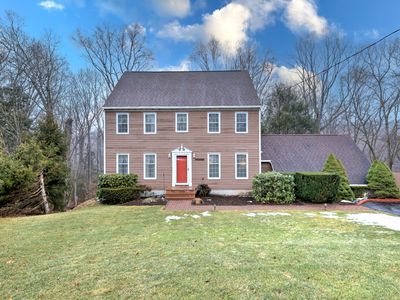 22 Mountain View Drive, Milford, CT, 06461