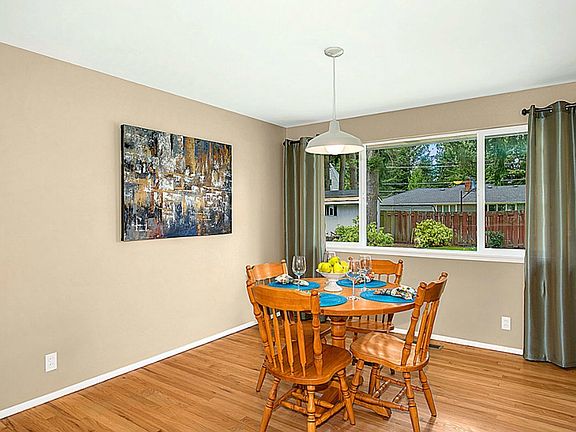 3rd image of 6438 NE 154th St