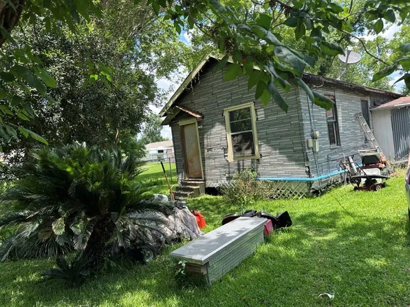 1086 Horne St, Houston, TX 77088