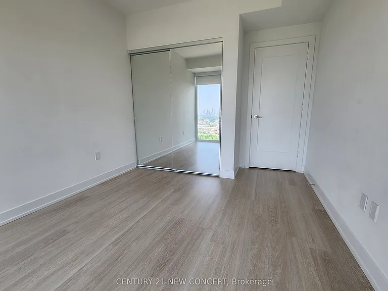 30 Inn On The Park Dr #3110 — Photo 11