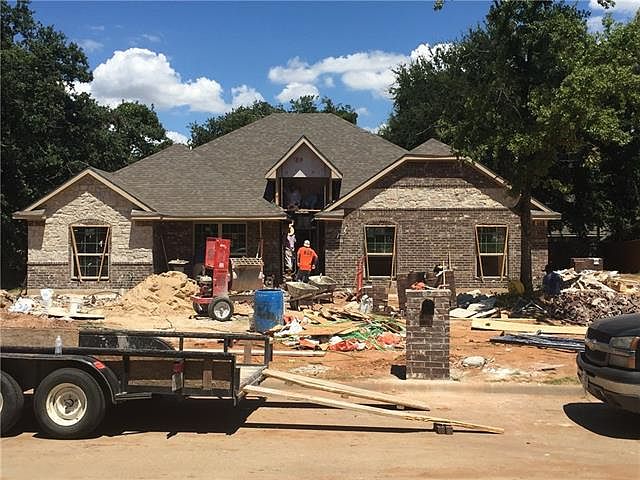 2nd image of 1540 Sea Breeze Ln