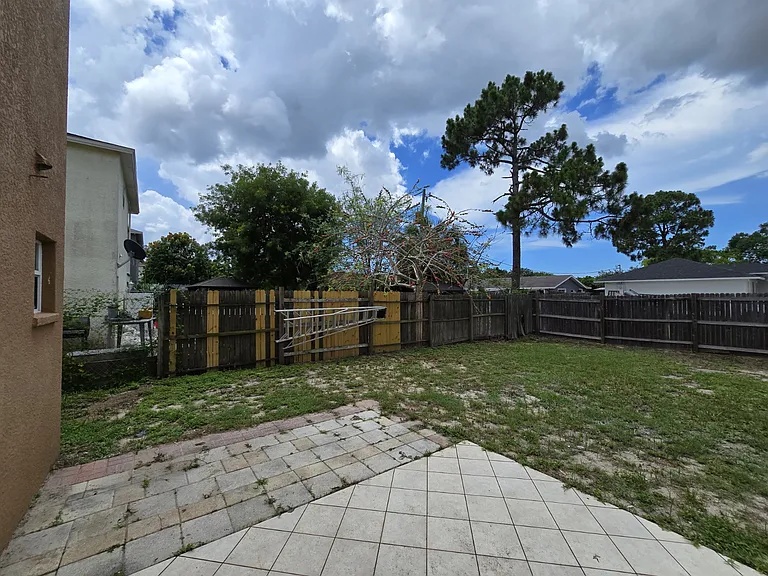 26760 Silverado East Dr — Photo 13