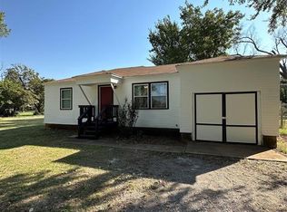 102 SW 7th St, Tuttle, OK 73089