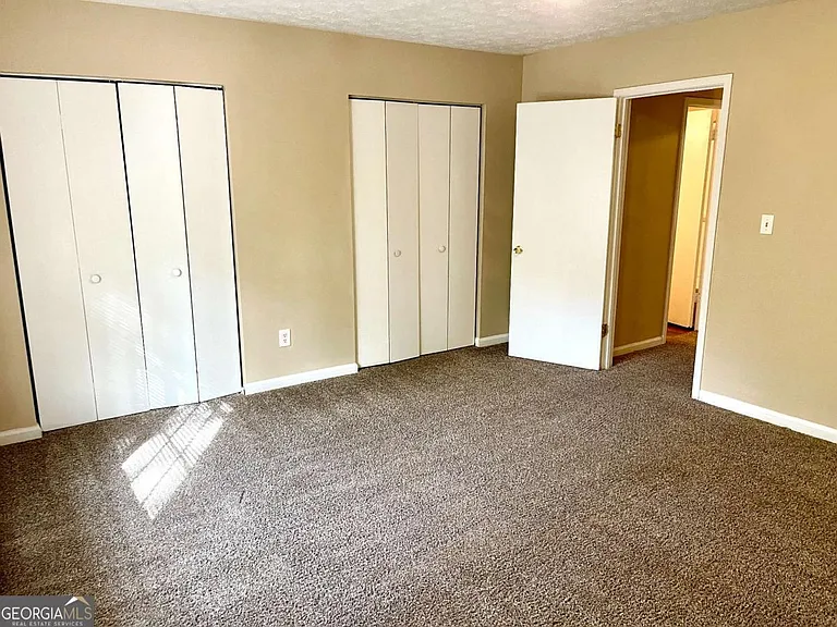 145 Meadowbrook Ct #C — Photo 13