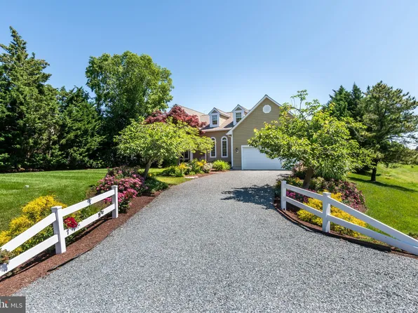 21388 Avalon Ct, Tilghman, MD 21671