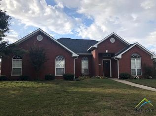 109 Sierra Cir, Mt Vernon, TX 75457