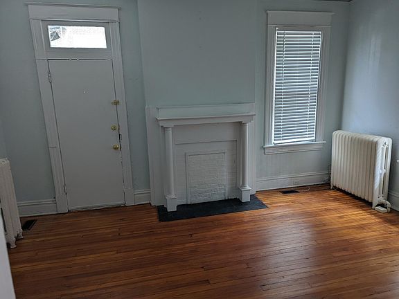 4th image of 314 N Mulberry St