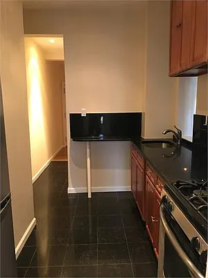 Rented by City Prime Realty | media 19