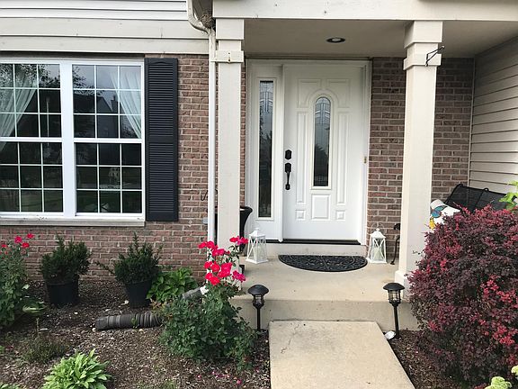 2nd image of 10548 Yellowstone Dr