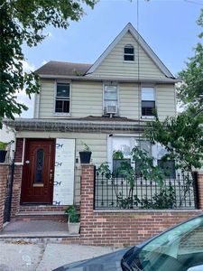 38-02 59 Street, Flushing, NY, 11377