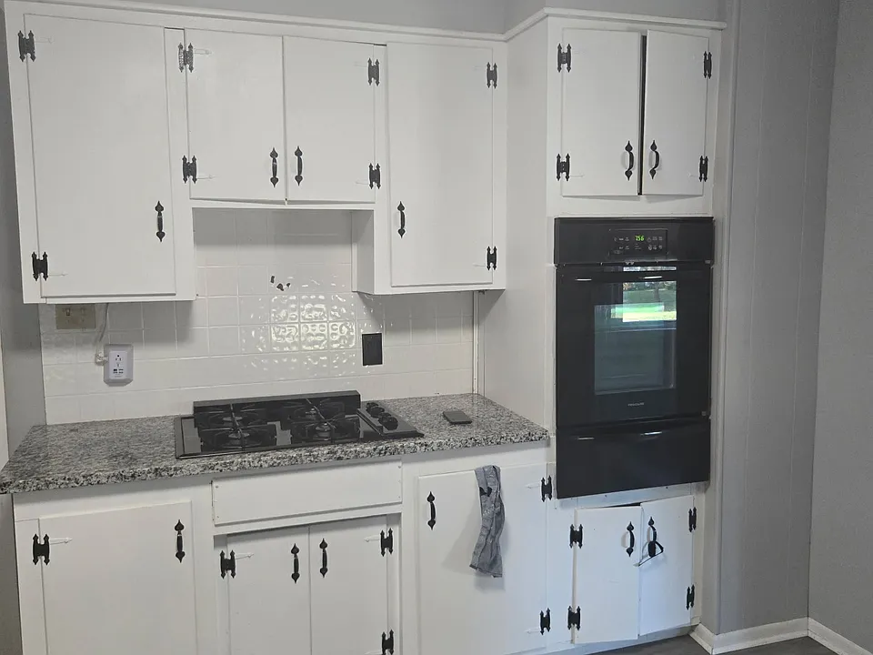 301 McKenney Ave #1