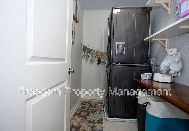 2425 Morgans Point Dr — Photo 60