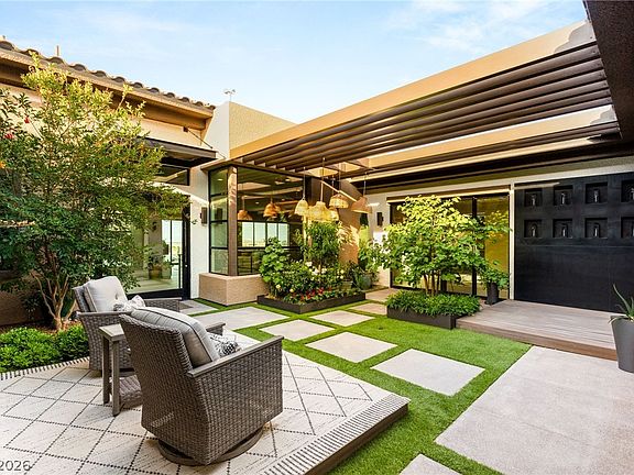 3rd image of 11152 San Terrazo Pl