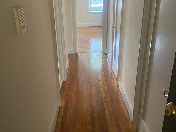 4th image of 4314 Richardson Ave #1S
