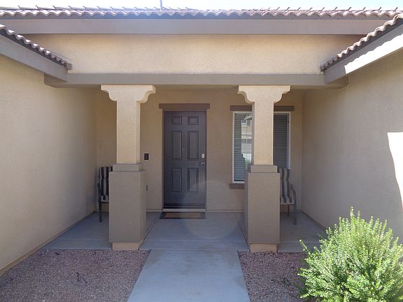 2nd image of 3122 Topaz Ln