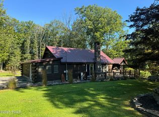 2940 Owego Tpke, Hawley, PA 18428