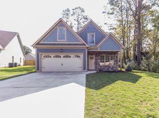 8438 Wynfair Ln, Chattanooga, TN 37421