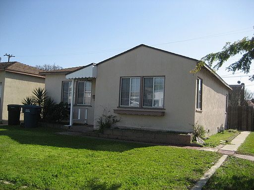 1st image of 2058 Lomita Park Pl