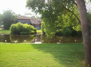 5122 Sycamore Ln, Kitty Hawk, NC 27949