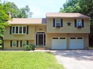 6 Intervale Rd, Dudley, MA 01571