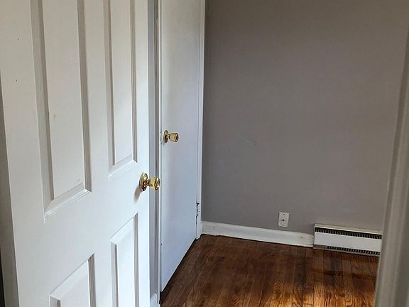 4th image of 9241 Phillip Ave #A