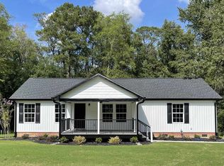 301 E Lofton St, Lillington, NC 27546