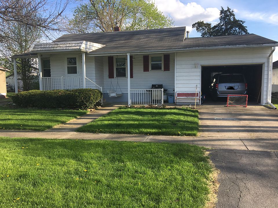 1st image of 605 W 9th St